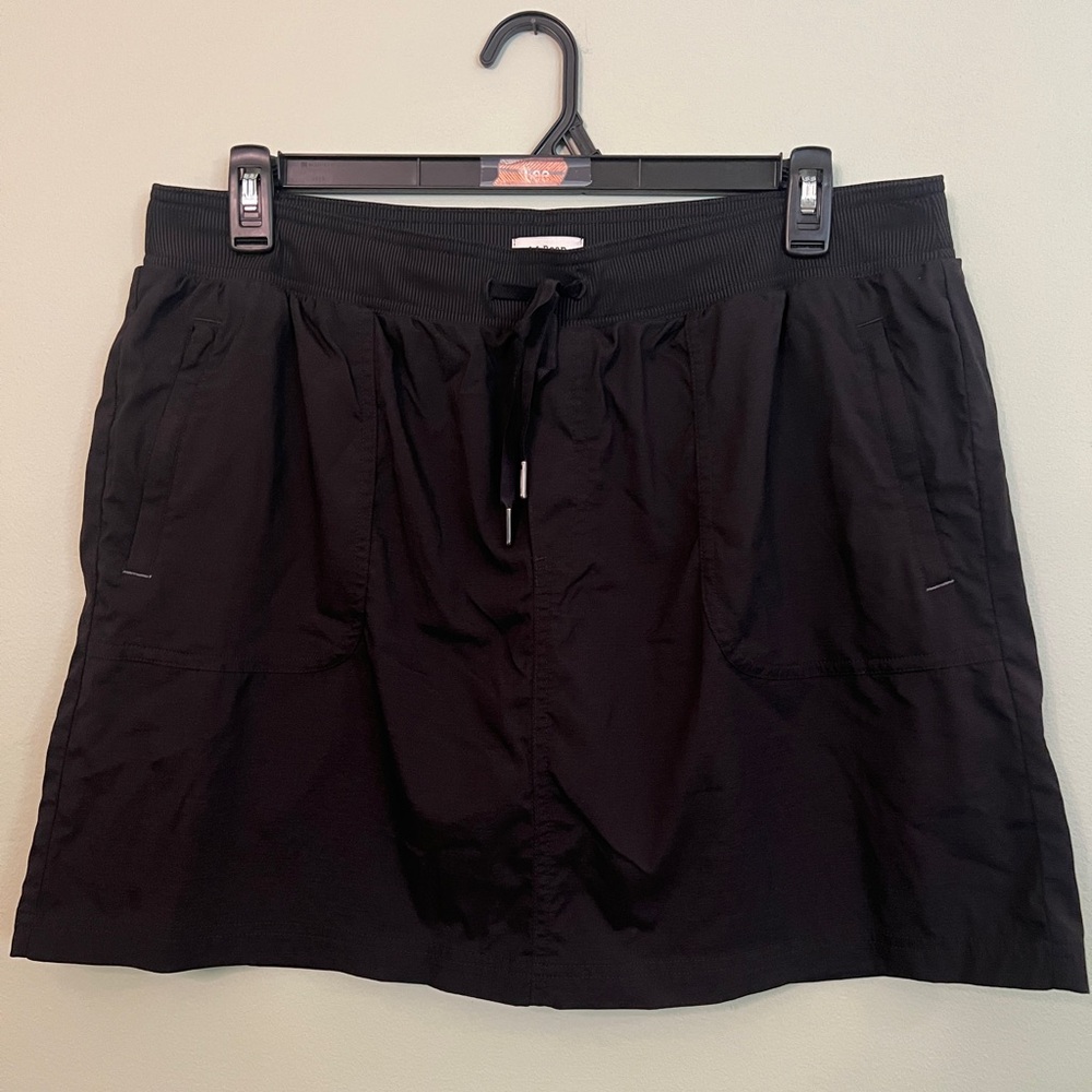 L.L. Bean Vista Camp Skort Black Women Size XL Outdoor Hiking